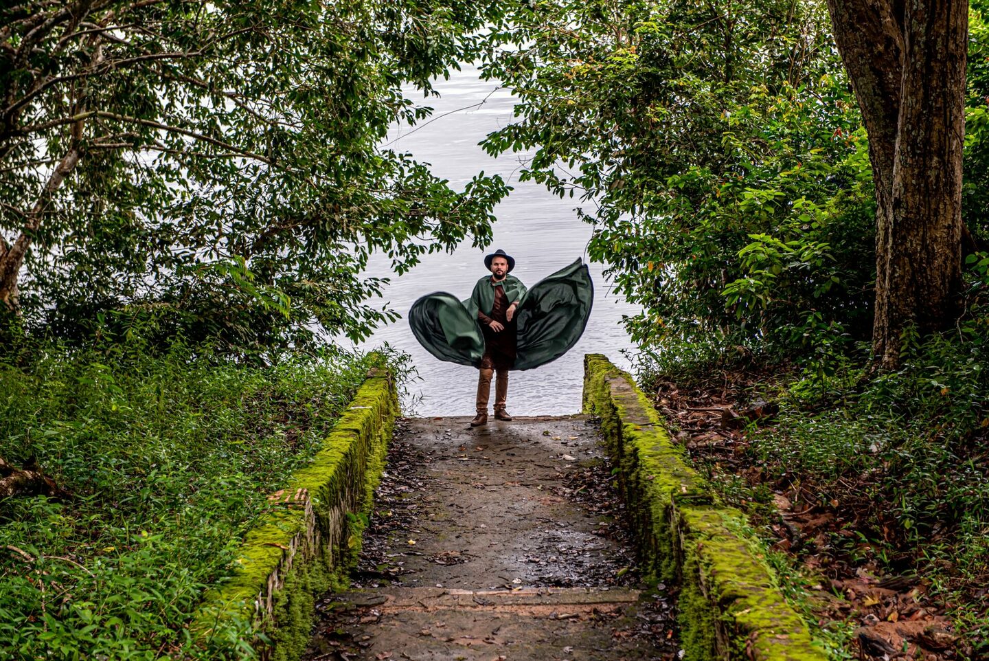 Ocideia - Estevão Queiroga